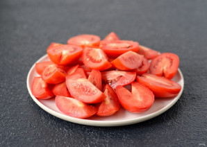 Вяленые томаты с чесноком - фото шаг 2