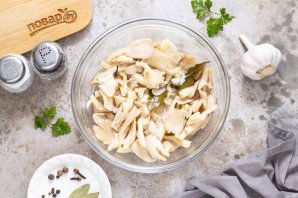 Маринованные вешенки (быстрый рецепт) - фото шаг 7