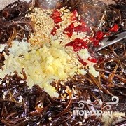 Салат по-корейски из морской капусты - фото шаг 6