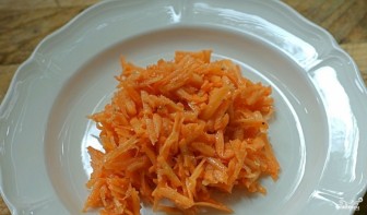 Салат из тёртой моркови - фото шаг 3