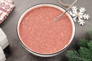 Новогодний печеночный торт - фото шаг 8