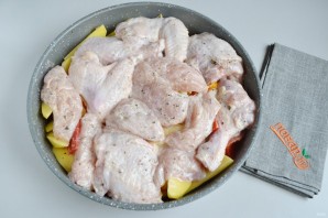 Курица с перцем и картофелем - фото шаг 5