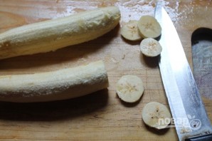 Сэндвич с "Нутеллой" и бананом - фото шаг 1