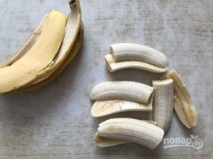 Бананы с сыром в слоеном тесте - фото шаг 2