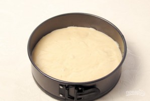 Пирог на кефире со сливами - фото шаг 6