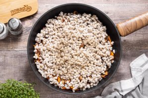 Перловка с грибами - фото шаг 9