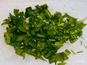Зеленый салат со щавелем - фото шаг 3