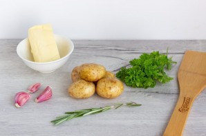 Печеная молодая картошка - фото шаг 1
