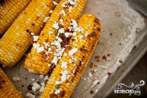 Жареная на гриле кукуруза с беконом и сыром - фото шаг 6