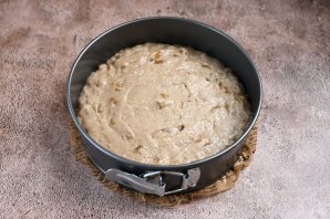 Пирог постный с изюмом - фото шаг 11