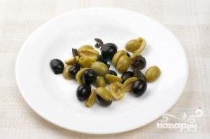 Салат с оливками - фото шаг 3