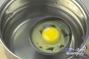 Яйца-пашот с тостами - фото шаг 4