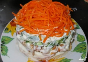 Cалат с корейской морковью и грибами - фото шаг 8