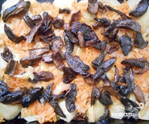 Запеканка картофельная с сушеными грибами - фото шаг 3