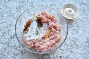 Котлеты "Растрепки" из куриного филе - фото шаг 4
