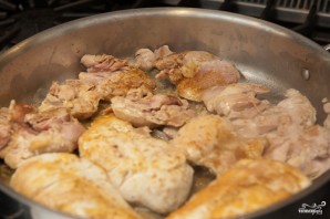 Куриное филе в чесночном соусе - фото шаг 4