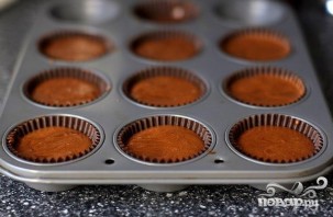 Шоколадные кексы с мятным кремом - фото шаг 5