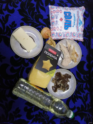 Корзиночки из поленты "Bravolli" c соленными грибами и курицей - фото шаг 1