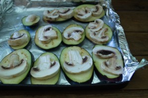 Баклажаны, запеченные с помидорами и сыром - фото шаг 4