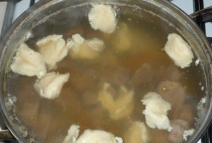 Суп из куриных сердечек с клецками - фото шаг 8