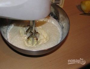 Крем для готовых бисквитных коржей - фото шаг 3