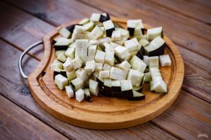 Баклажаны тушеные с картошкой и мясом - фото шаг 6