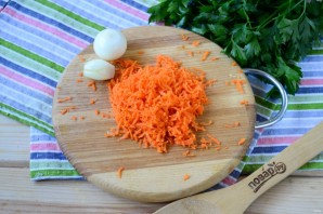 Сырный суп с морковкой - фото шаг 3