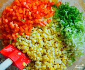 Мексиканский салат с кукурузой - фото шаг 3