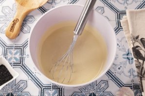 Заливной пирог с фаршем - фото шаг 6