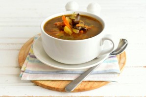 Куриный суп с овощами, грибами и печенкой - фото шаг 6