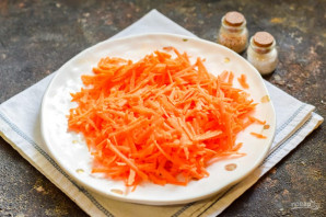Салат из рыбы с морковью - фото шаг 4
