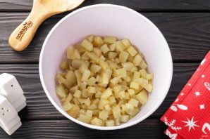 Салат "Снеговик" - фото шаг 6