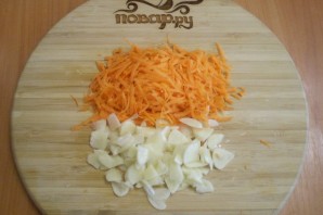 Огурчики с морковью на зиму - фото шаг 3