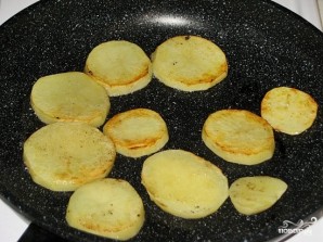 Минтай в духовке с картофелем - фото шаг 4