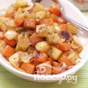 Салат с жареным картофелем - фото шаг 4