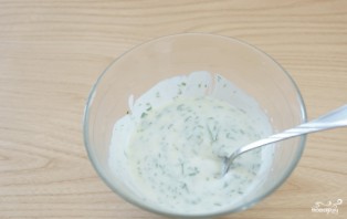 Соус для салата из йогурта - фото шаг 2