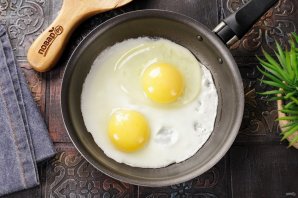 Глазунья - фото шаг 4