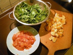 Салат с курицей и апельсинами - фото шаг 1