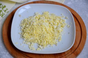 Салат "Радуга" - фото шаг 9