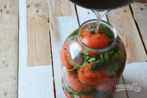 Малосольные помидоры по-грузински - фото шаг 9