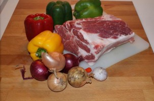Мясо с овощами - фото шаг 1