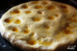Фокачча с сыром и базиликом - фото шаг 8