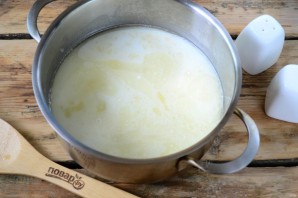 Сырный суп с брокколи в булочках - фото шаг 4