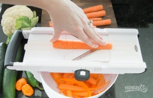 Салат из маринованных овощей - фото шаг 3