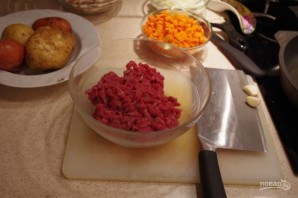 Мясо, тушенное с грибами и картофелем - фото шаг 6