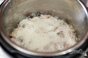 Рис с курицей и грибами в скороварке - фото шаг 5
