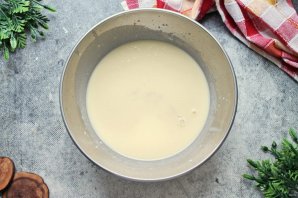 Рулетики с корицей и глазурью - фото шаг 6