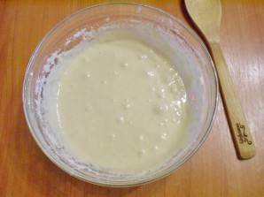 Бисквитное тесто для шарлотки - фото шаг 6
