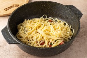 Спагетти с бальзамическим уксусом - фото шаг 6