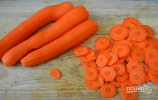 Тушеная морковь в молоке - фото шаг 1
